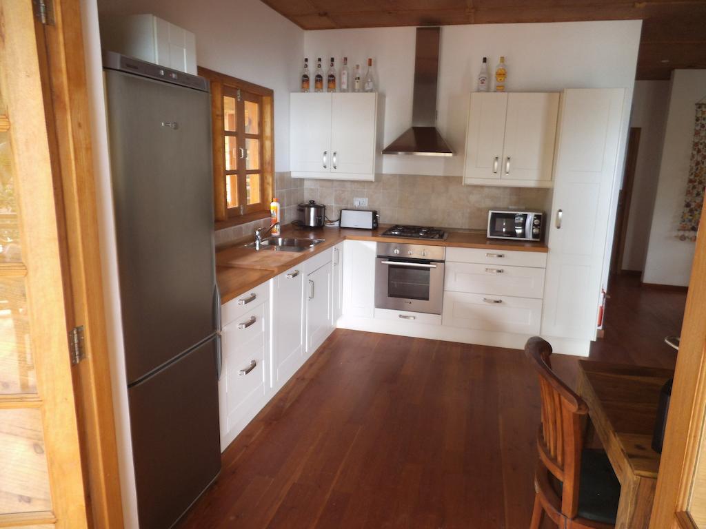 Lilot Beach Chalets Glacis  Phòng bức ảnh