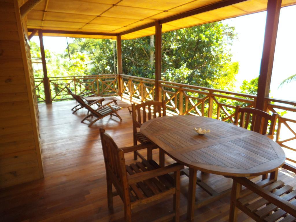 Lilot Beach Chalets Glacis  Phòng bức ảnh